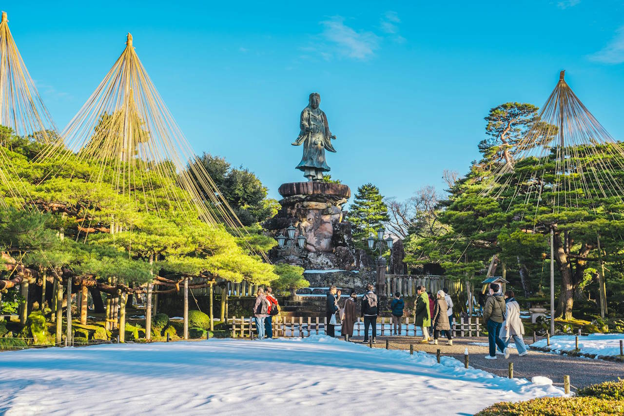 Japans Kanazawa Kenrolu Garden - Hidden Gems of Japan