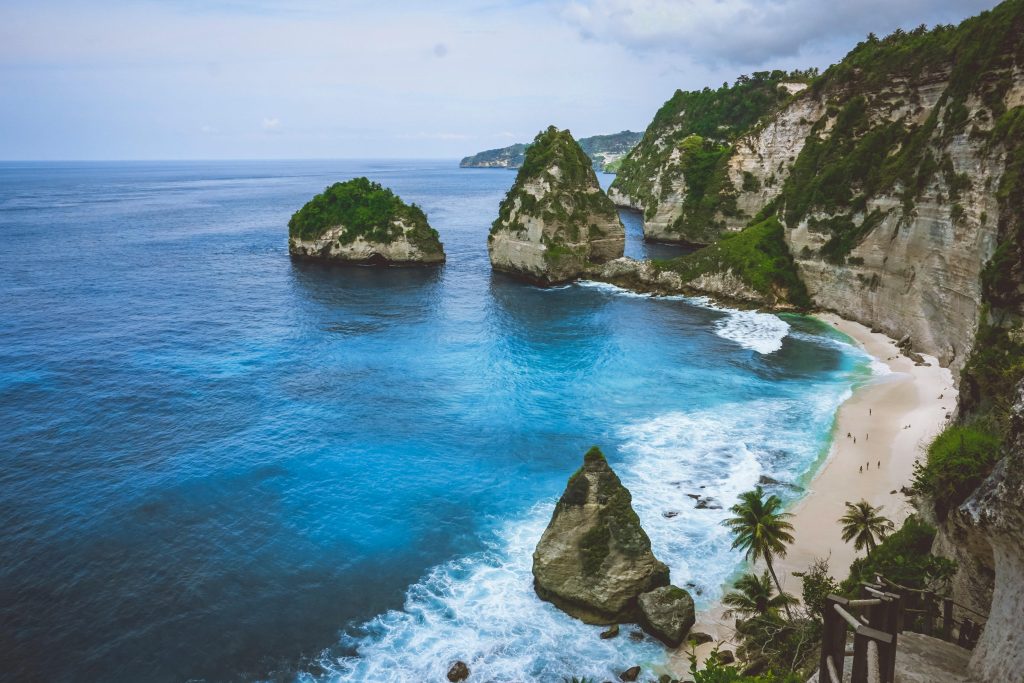 Nusa Penida Indonesia off-grid travel retreat