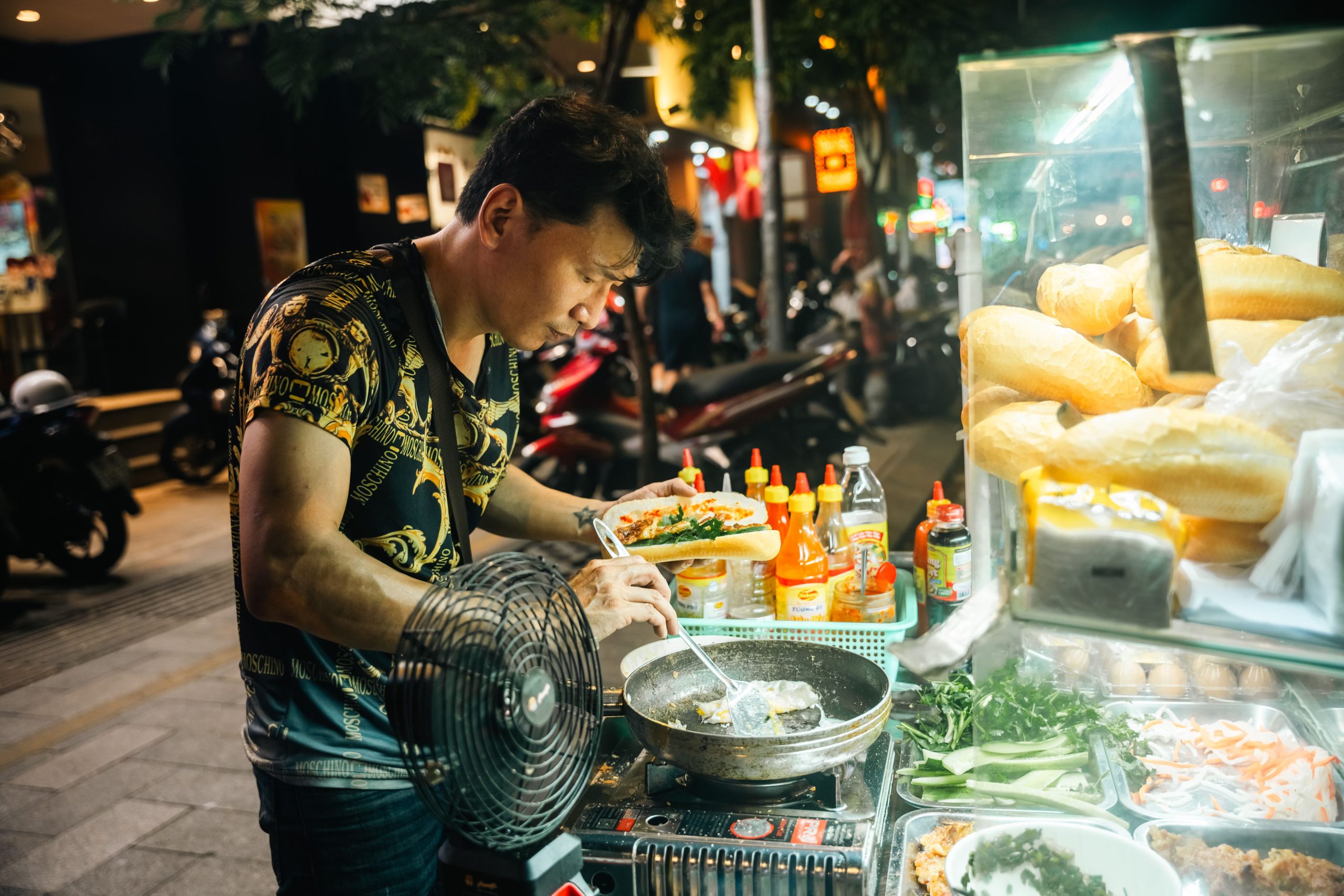 Vietnam Food Guide